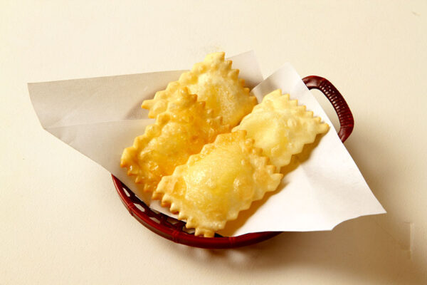 チーズ包み揚げ